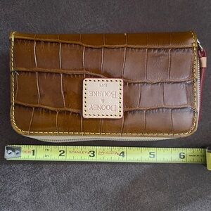 Dooney & Bourke Tan Crocodile Embossed Wallet (NWOT)